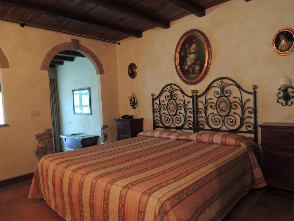 Country Relais I Due Laghi Villa Anguillara Sabazia Bilik gambar