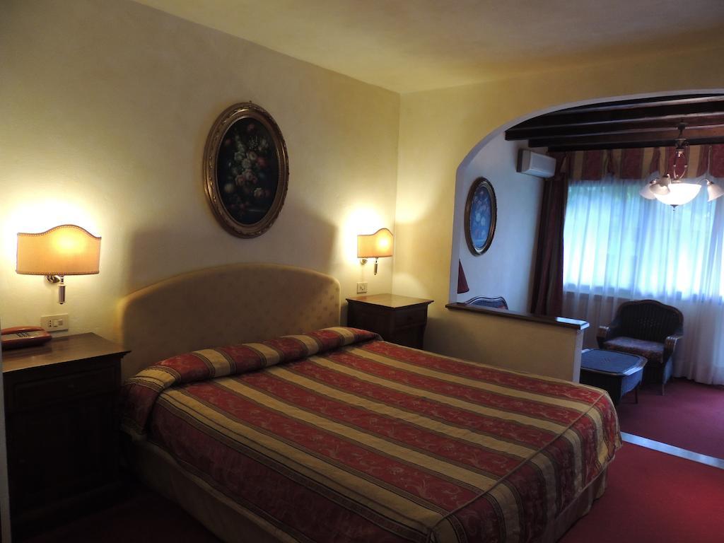 Country Relais I Due Laghi Villa Anguillara Sabazia Bilik gambar