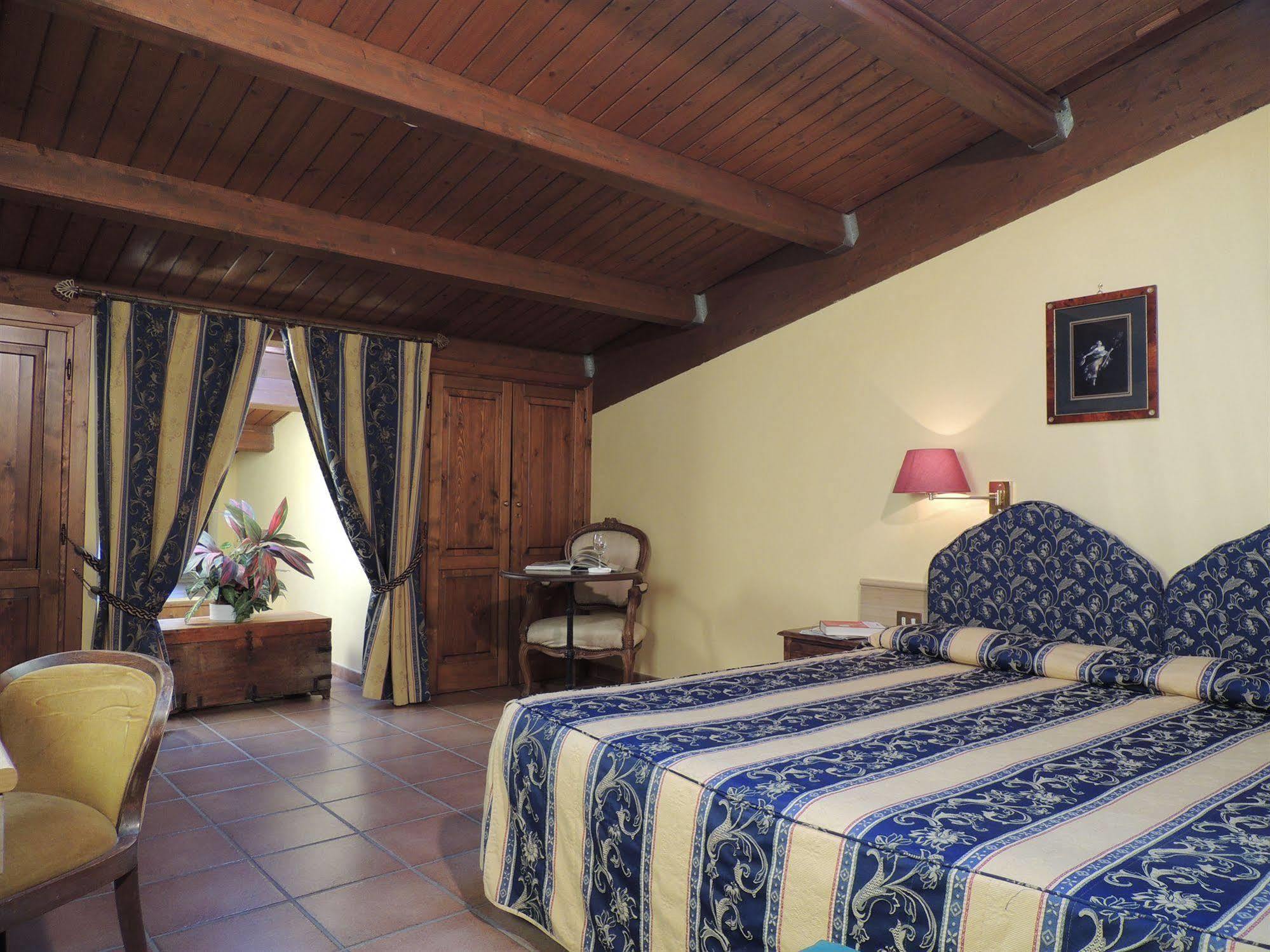 Country Relais I Due Laghi Villa Anguillara Sabazia Luaran gambar